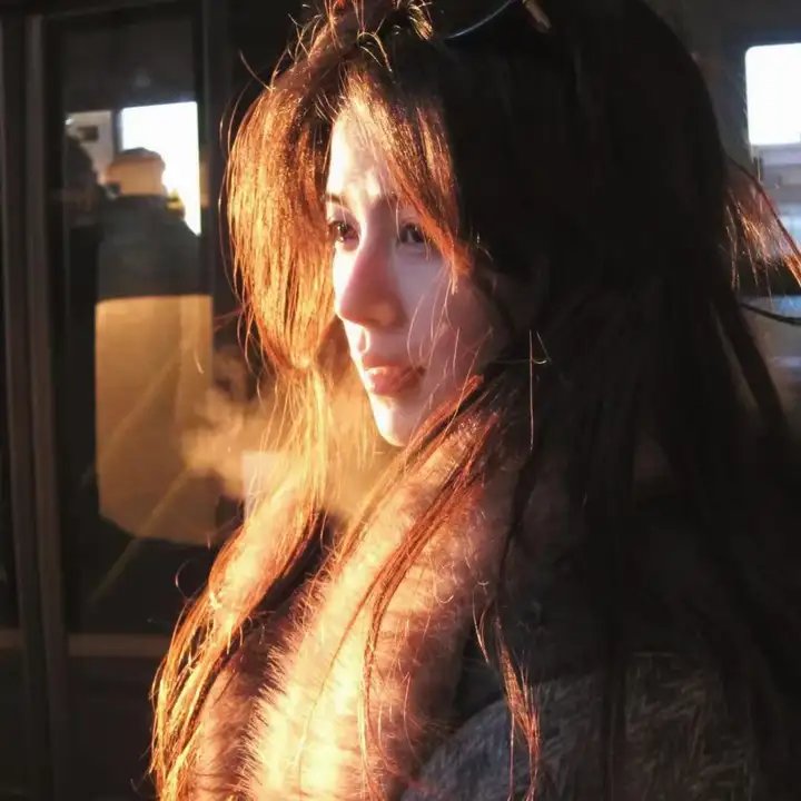 海边的女人